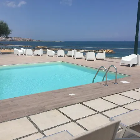 Do'mmilio Crotone